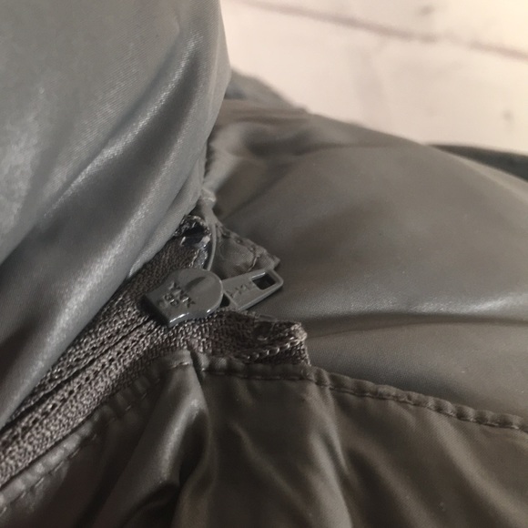 Athleta Quilted Puffer Jacket - Picture 13 of 15